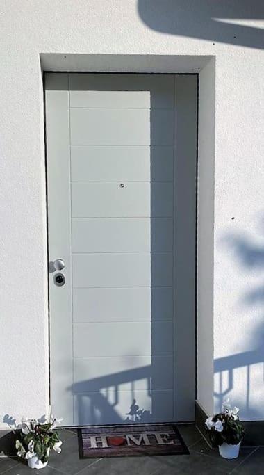 Ferienwohnung Sleepwell In Valganna Exterior foto